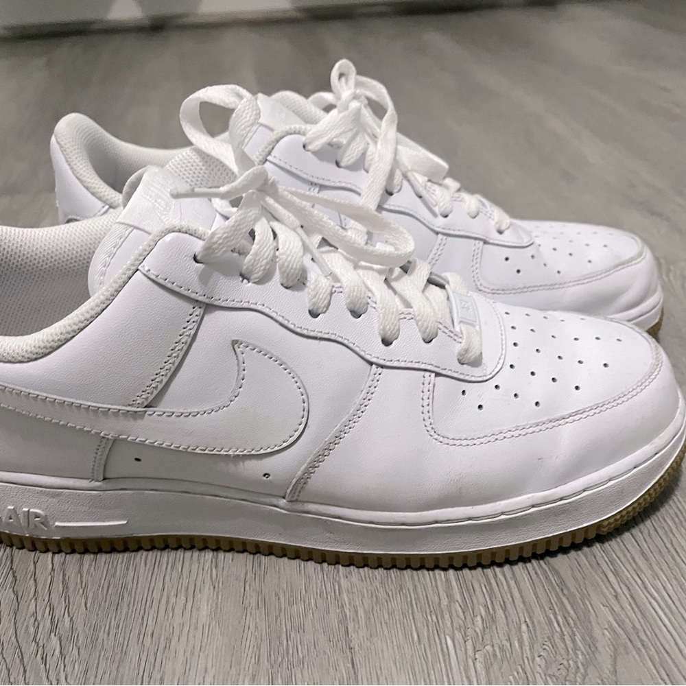 Men’s Nike Air Force One brand new only worn once size 10.5
